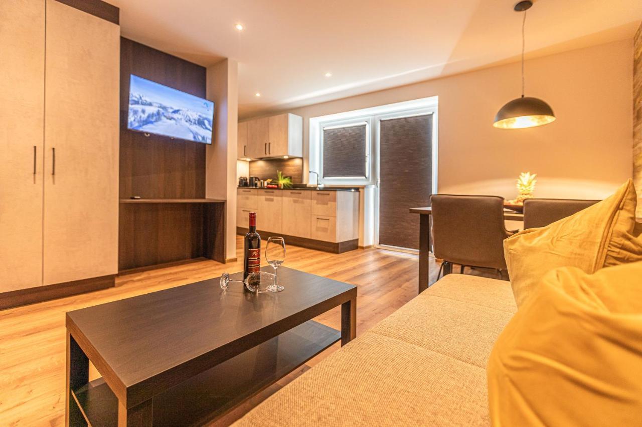 Tevini Boutique By We Rent *