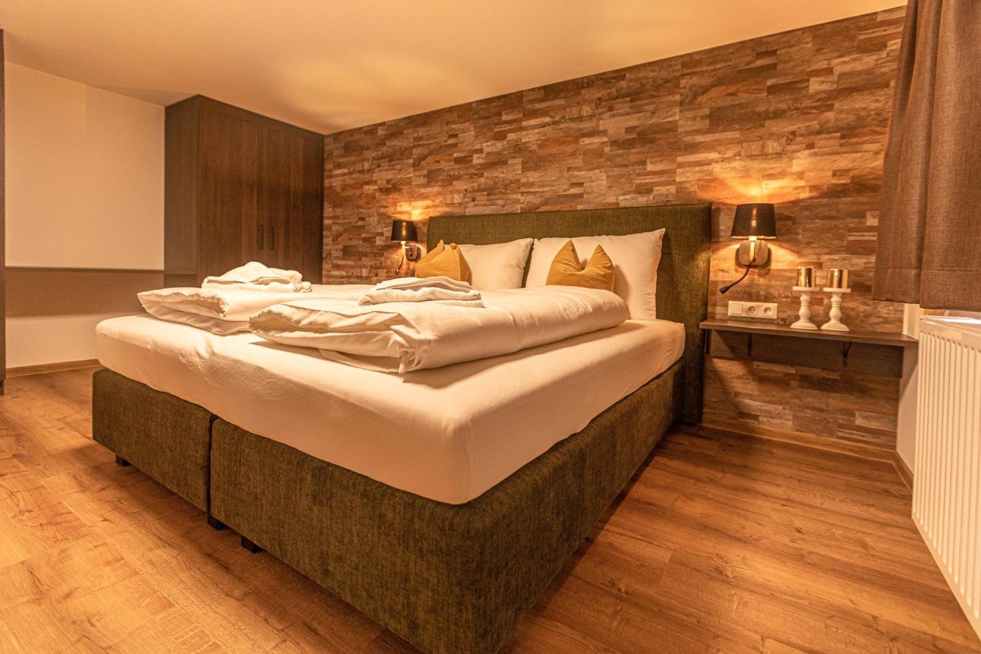 Tevini Boutique By We Rent *
