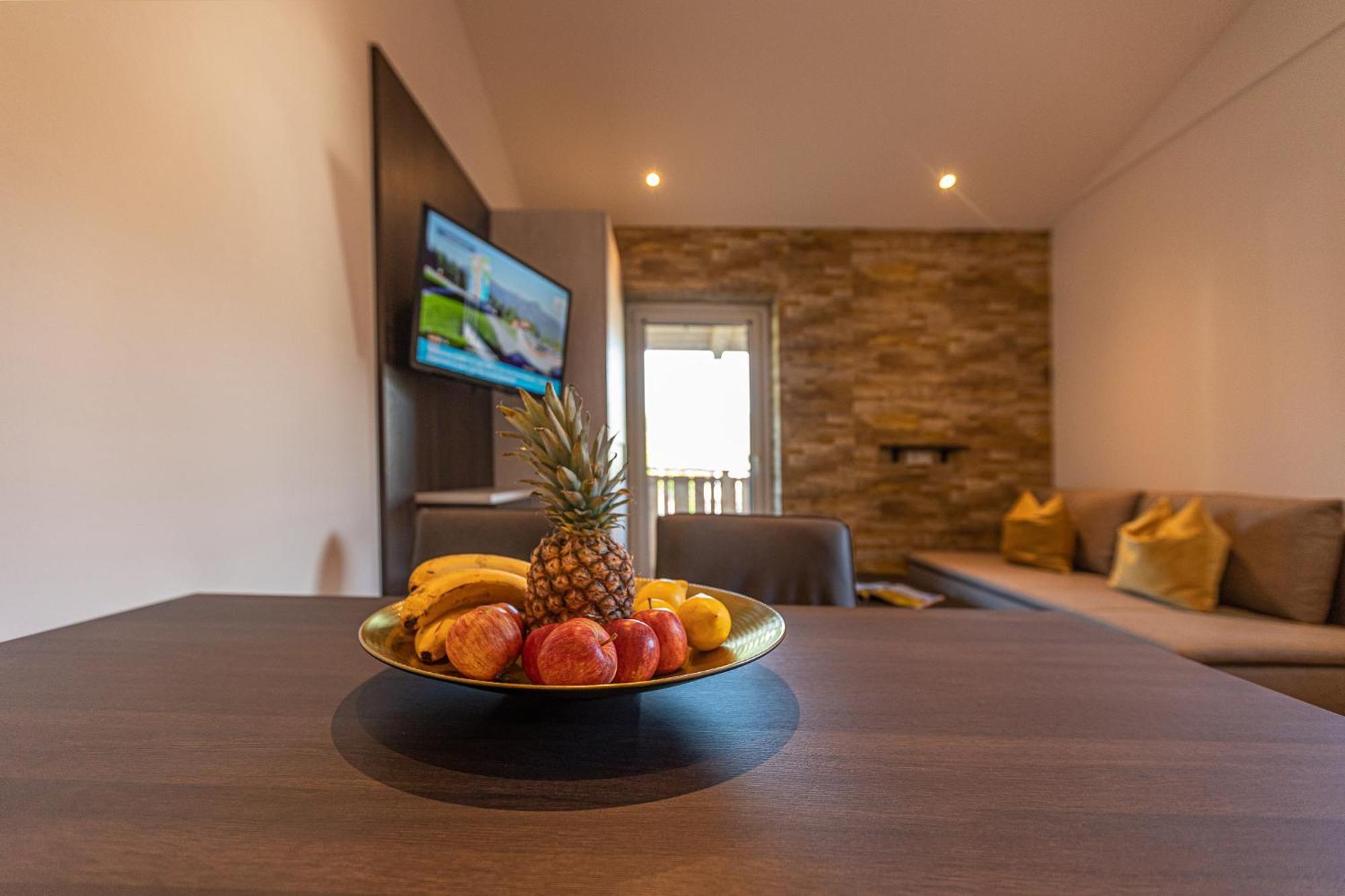 Apartment Tevini Boutique By We Rent Zell am See